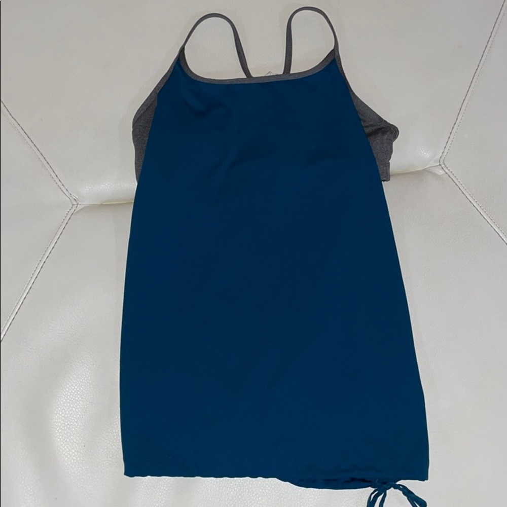 Fabletics tank top with built in bra
